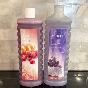 Avon Senses Frosted Winterberry  and Lavender Garden Bath Duo